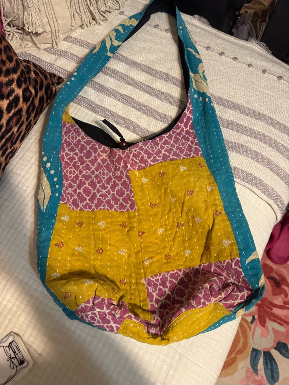 Kantha Bae Hobo Reversible shoulder bag extreme quality
